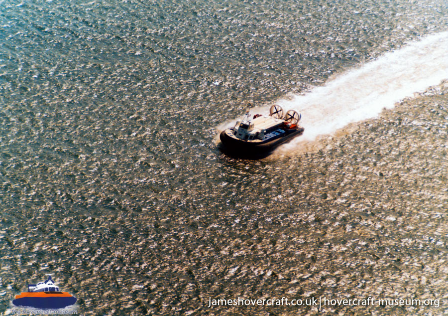 AP1-88 hovercraft promotional day by BHC -  (credit: The <a href='http://www.hovercraft-museum.org/' target='_blank'>Hovercraft Museum Trust</a>).